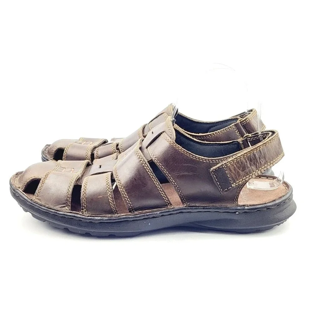 CLARKS‎ Men's Tumbled Leather Sandals - Size 10